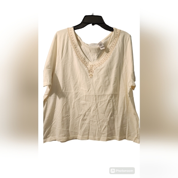 Villager Cream Short Sleeve Blouse/Embroidery - Size 3 - Picture 3 of 5